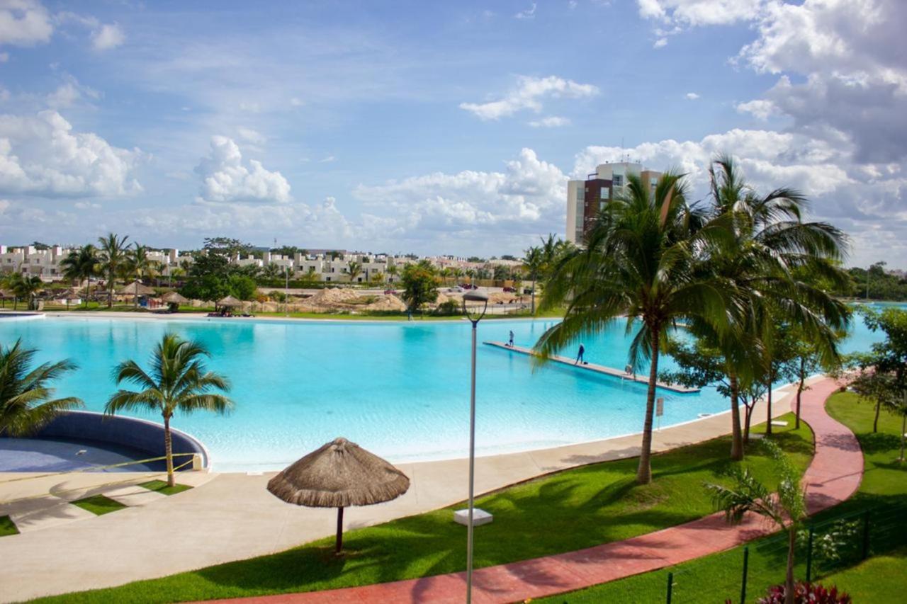 Departamento En Cancun Con 7 Albercas Tipo Playa Y Laguna Exteriör bild